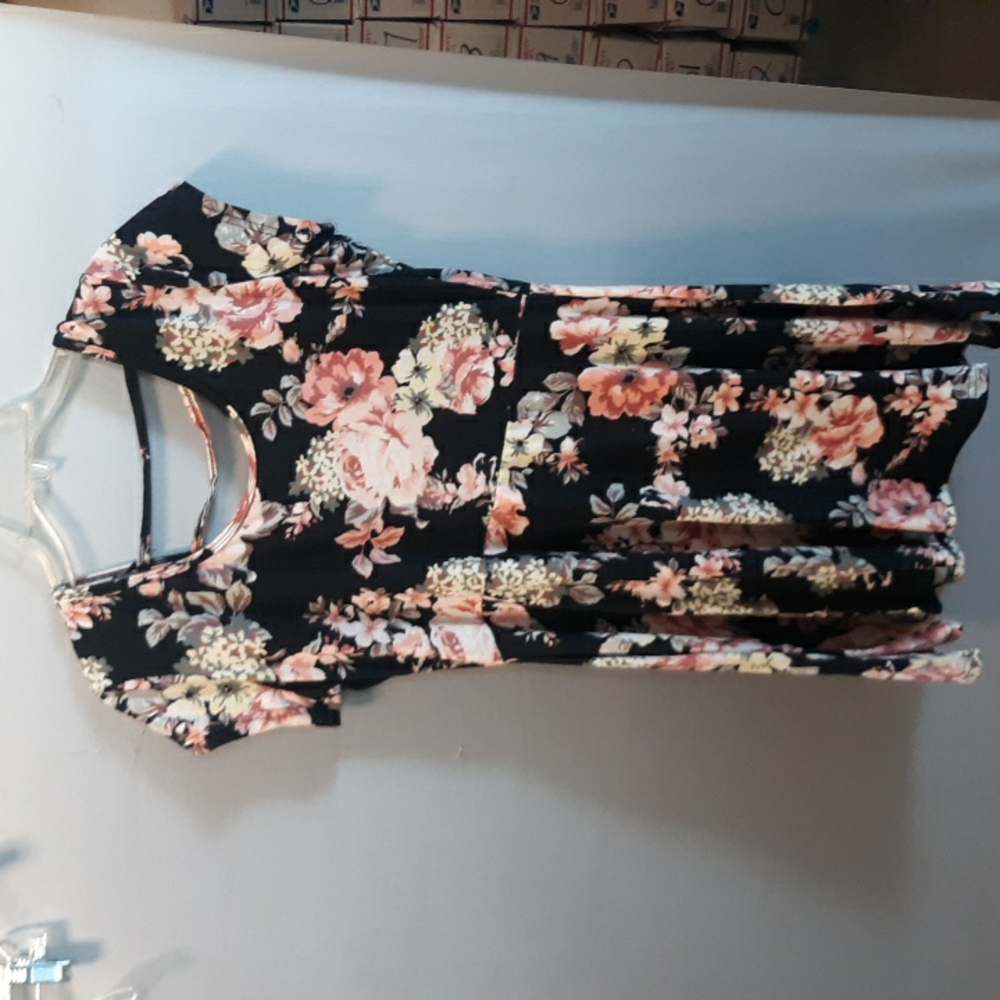 Bobbie Brooks Size M (SKU 177)
